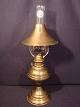 Petrolium table 
lamp.
Brass
Height: 37 cm

