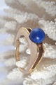 Ring. 
Damen-Goldring. 
Ring 585 Gold 
mit Blaue 
Perle. Der 
Stempel FHS 
585. Die Firma 
: Frits ...