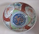 Große 
japanische 
Imari 
Porzellanschüssel, 
19. Jh. Mit 
großer U-Form, 
mit Blumen 
geschmückt und 
...