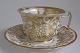 Kaffeetasse mit 
Untertasse, um 
1880, mit Gold 
verziert. 
Vermutlich 
Deutsch. Mit 
ein wenig ...