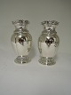 Hénin & Cie. 
Französische 
Vasen. Silber 
(950). Ein 
Paar. Höhe 15 
cm.
