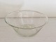 Thick Milk Bowl 
mit Krausrand, 
1900 Beginnend 
von Div. 
Dänische 
Glaswaren • 
Kleine Flecken 
im ...