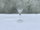 Holmegaard, 
Ulla, großes 
Schnappglas, 
10,6 cm hoch, 
4,5 cm 
Durchmesser, 
mit 
Kreuzschliff * 
...