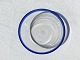 Milchschale mit 
blauem Rand, 
14,5 cm 
Durchmesser, 
5,5 cm hoch, 
von div. 
Dänische 
Glashütte * ...