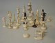 Eine große 
Sammlung 
antiker 
Schachfiguren 
aus Knochen, 
19. Jh. Mehr 
als 20 perfekte 
Figuren und ...