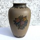 Bornholmsk 
Keramik, 
Hjorth, Vase 
mit Früchten, 
27,5 cm hoch, 
18 cm 
Durchmesser 
*Guter Zustand*