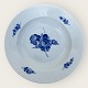 Royal 
Copenhagen, 
Geflochtene 
blaue Blume, 
tiefer Teller 
#10/ 8107, 25 
cm Durchmesser, 
1. ...