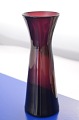 Violettfarbenes 
Hyazinthvase, 
Höhe 21,3 cm. 
Hyazinthenvase, 
hergestellt in 
vielen 
dänischen ...