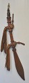 Afrikanisches 
Schwert, 20. 
Jh. Griff mit 
Leder und 
Messingknauf 
verziert. 
Scheide aus 
rötlichem ...