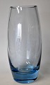 Per Lütken 
Hellas Vase aus 
Aquaglas, 
Glasfabrik 
Holmegård, 
Dänemark. Nr.: 
15389. 
Unterzeichnet. 
...