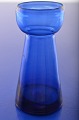 Zwiebel Vase 
Holmegaard 
Glashütte 1867 
– 1920. Altes 
blaues 
Tulpenglas, 
Höhe 10,7 cm. 
...