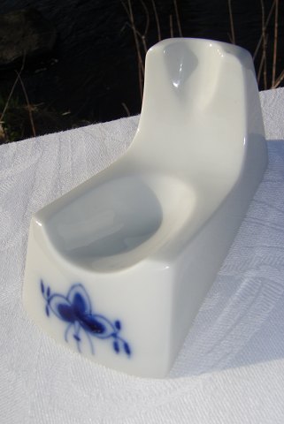 Royal Copenhagen. Blue fluted Pipe Holder 5077