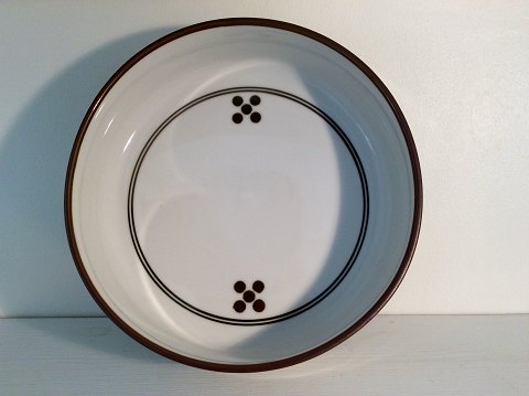 Royal Copenhagen 
Brun Domino
Rund skål
#14903
*500kr