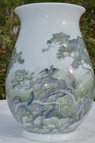 Bing & Gröndahl Vase 555
