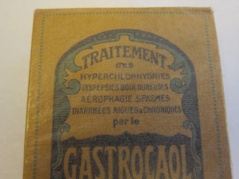 Für die Sammlern:
Gastrocoal aus France
Ein medizinische Mittel gegen Problem in dem Darm.
Wir haben eine grosse Auswahl von alten Waren mit originalem Inhalt, aus einem 
Kaufladen
Kontakten Sie uns bitte für weitere Information