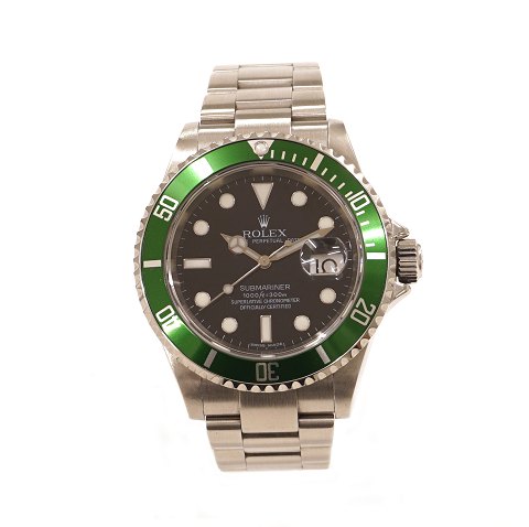 A Rolex 16610LV Kermit. Very nice condition. With 
servicepapers from Rolex. Z-series circa 2006-7. 
D: 40mm