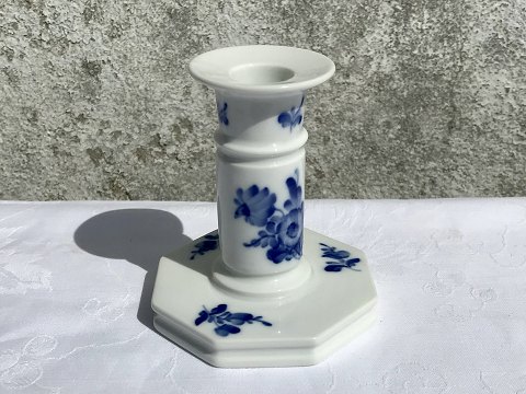 Royal Copenhagen
Angular blue flower
Candlestick
* 400kr