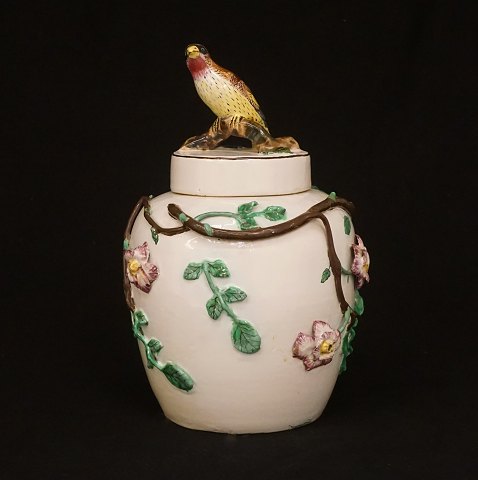 A lidded jar, faience. Signed Marieberg, Sweden, 
circa 1765. H: 37cm