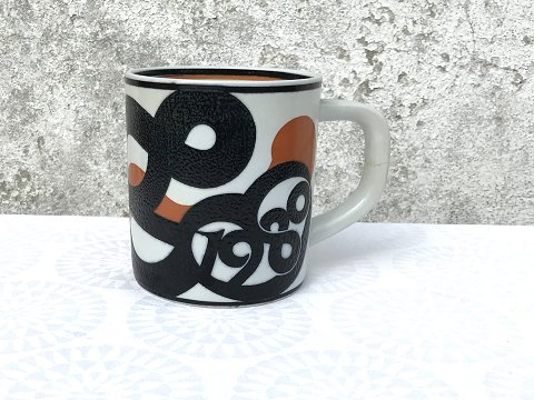 Royal Copenahgen
Große jährliche Tasse
1980
* 125kr