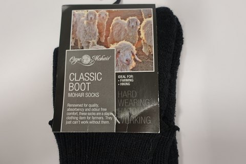 STRÜMPFE / SOCKEN aus Mohair und Merino Uld
Prima Strümpfe / Socken mit ein des högstens Gehalt von Wolle (80%) auf dem 
Markt
40% Mohair (Wolle)
40% Merino (Wolle)
20% Polyamid
Disse Model : Classic Boot (3527)
Diese Farbe: Black // Schwarz