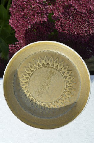 Relief stoneware  Cake dish 70