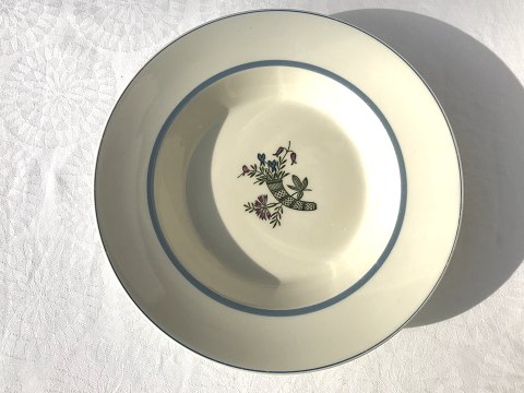 Royal Copenhagen
Blumenhorn
Tiefe Platte
# 957/9587
* 80kr