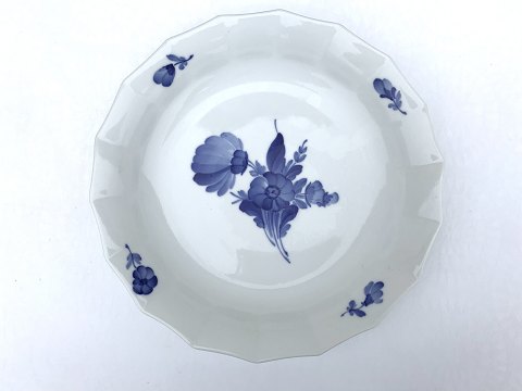 Royal Copenhagen
Blaue Blume
kantig
Servierschale
# 10/8529
*250kr