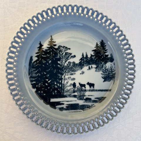 Bing & Grondahl
Plate
Harald Wiberg
Animals at dawn
# 11001/629
* 300 DKK