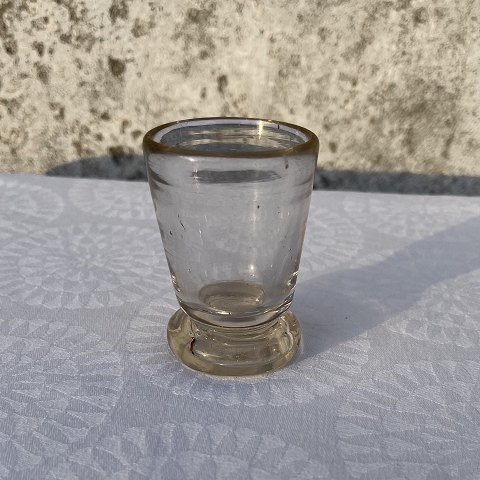 Isglas
* 750 kr