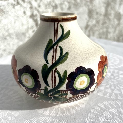 Aluminia
Vase mit Blumen
Nr. 97/145
* 500 DKK