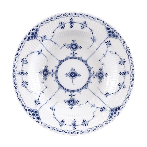 Royal Copenhagen  blue fluted half lace deep 
plate. #566. D: 21,5cm