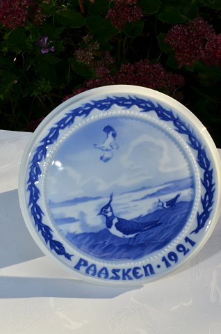 Bing & Grondahl Easter plate 1921