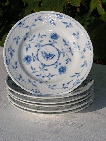 Bing & Grondahl Butterfly Cake plates 28A