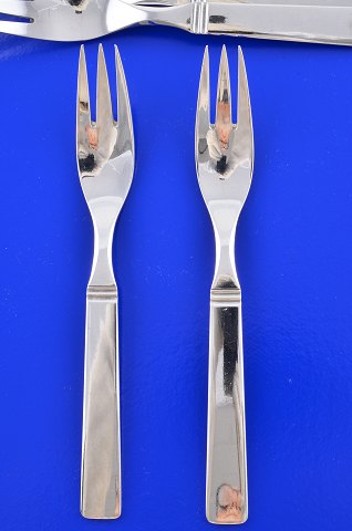 Hingelberg silver cutler # 10 Dinner Fork