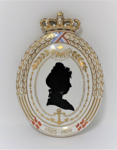 Royal Copenhagen. Silhouette platte. Prinsesse Marie. 1865-1909. Højde 12,6 cm. 
(1 sortering)