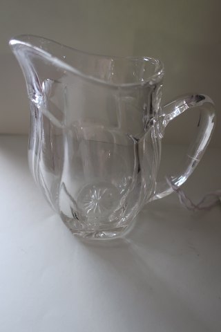 Antik Zahnekanne Chippendale aus Kastrup Glasswerk, Dänemark
H: um 10cm
In gutem Zustand