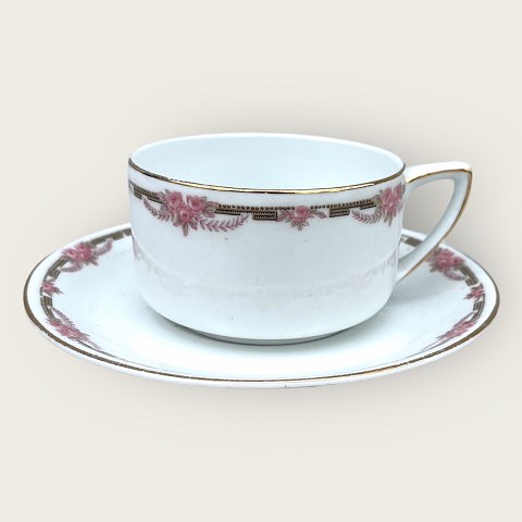 Rørstrand
Pink roses
Teetasse
*100 DKK