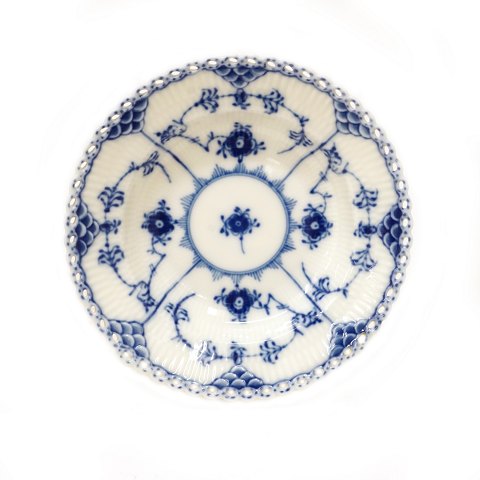 Set of 6 small Royal Copenhagen blue fluted full 
lace fruit saucers 1081. 1. quality. D: 15cm