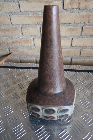 Retro Tischlampe Keramik, without Fassung
Design: Marianne Starck (1938-2007)
For Michael Andersen & Sons (MA&S)
Model: 6208
H: 29cm
Stempel: MS
In gutem Stande