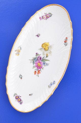 Royal Copenhagen saxon flower   Small dish 1689