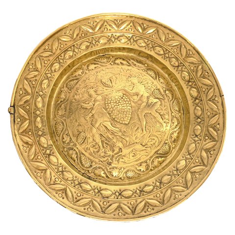 Large 18th century Baroque brass Dish. Denmark or 
Germany 1750. D: 60cm