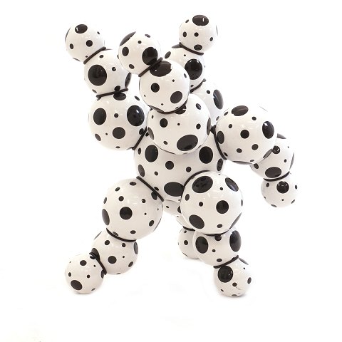 Organic ceramic sculpture by Steen Ipsen. Signed 
"Ipsen 09". H: 40cm. D: 38cm