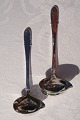 Georg Jensen 
Kugle 
sølvbestik. 
Kugle sauceske 
# 153, begge 
fra 1924. 
Længde 20 cm. 
Begge to  ...