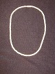 Halskette aus 
Elfenbein
Länge: 37 cm
