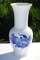 Royal Copenhagen Blaue Blume glatt Vase 8260