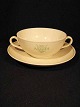 Bollion Tasse.
 von 
Restaurant 
Aarhus Halle.
 Bing & 
Gröndahl B & G 
Nr. 247
 Preis Dkr. 
250,