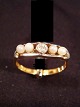 Schwedisch Ring 
aus Gold, 20 
Karat., Front 
mit Diamanten, 
0,15 ct., 
Wesselton VS, 
das von vier 
...