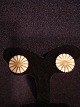 Daisy - Daisy.
 Studs 11 mm.
 Georg Jensen