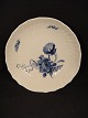 Königliche 
Copenhage.
 Blaue Blume 
gekrümmten 
Schale Nr. 1628
 D. 21 cm. 
Höhe 5,5 cm.
 Erste ...