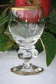 Glas mit 
Goldrand 
Gisselfeld 
Glasgeschirr 
von Holmegaard 
Glashütte, 
produzierte von 
1933 bis ...